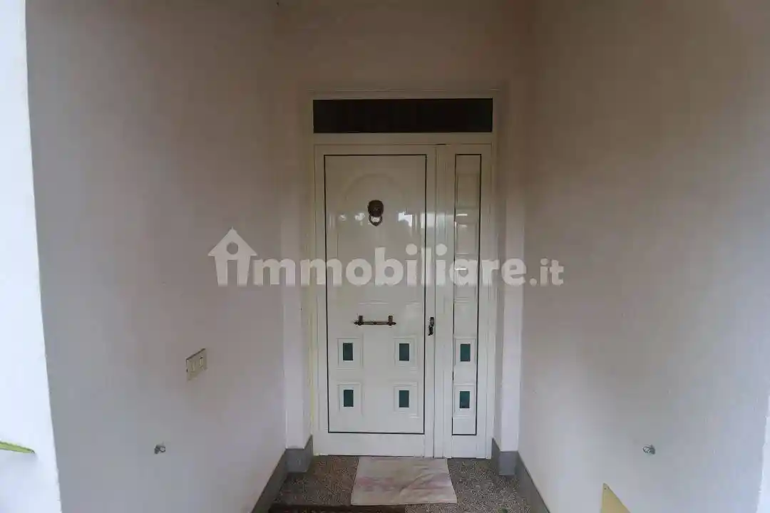 Villa unifamiliare, ottimo stato, 859 m², Fara Filiorum Petri - foto 4