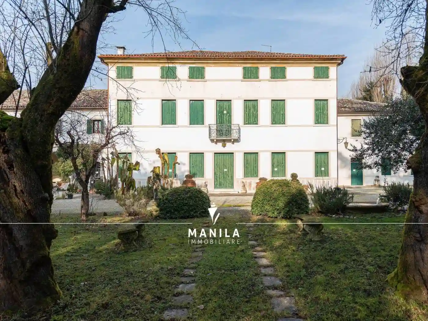 Villa - foto 2