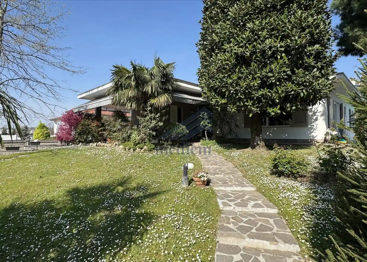 Villa in vendita a Corbetta