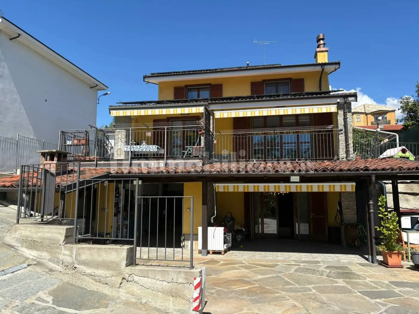 Villa in vendita a San Pietro Val Lemina