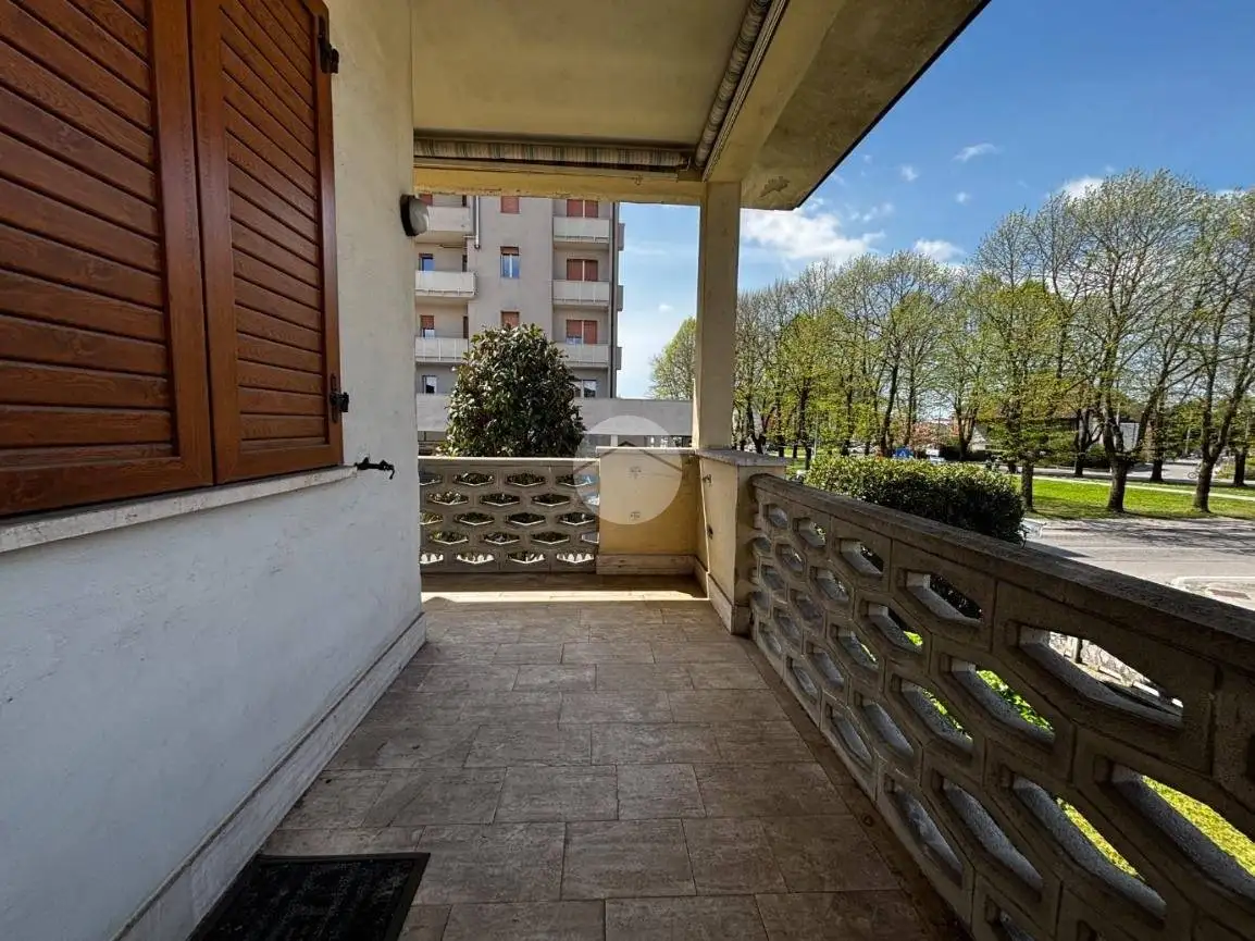 Villa unifamiliare viale Fratelli Cervi 21, Cerese, Borgo Virgilio - foto 5