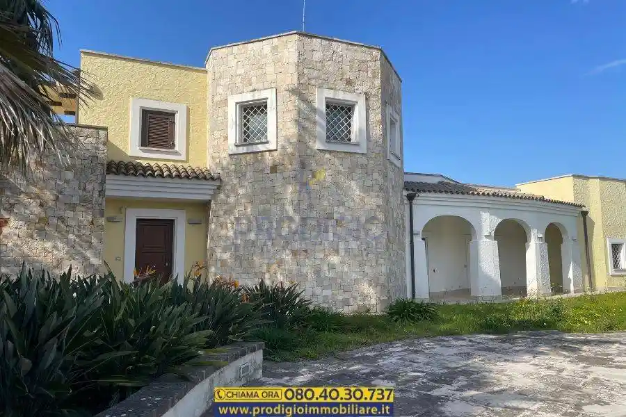 Villa in vendita a Trani
