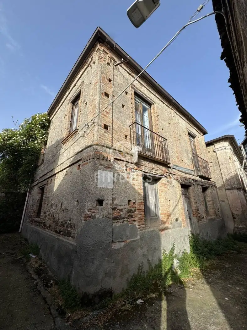 Rustico - Casale in vendita a San Lorenzo