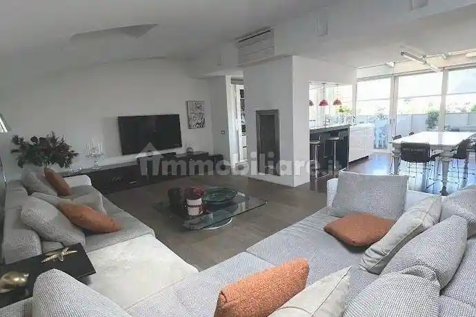 Attico - Mansarda in vendita a Saronno