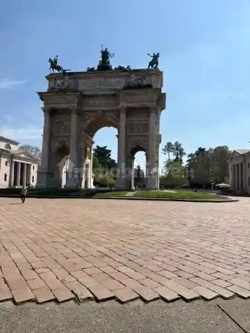 Trilocale buono stato, primo piano, Arco della Pace, Milano - foto 4