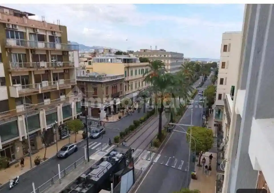 Quadrilocale viale San Martino, Quartiere Lombardo, Messina - foto 5