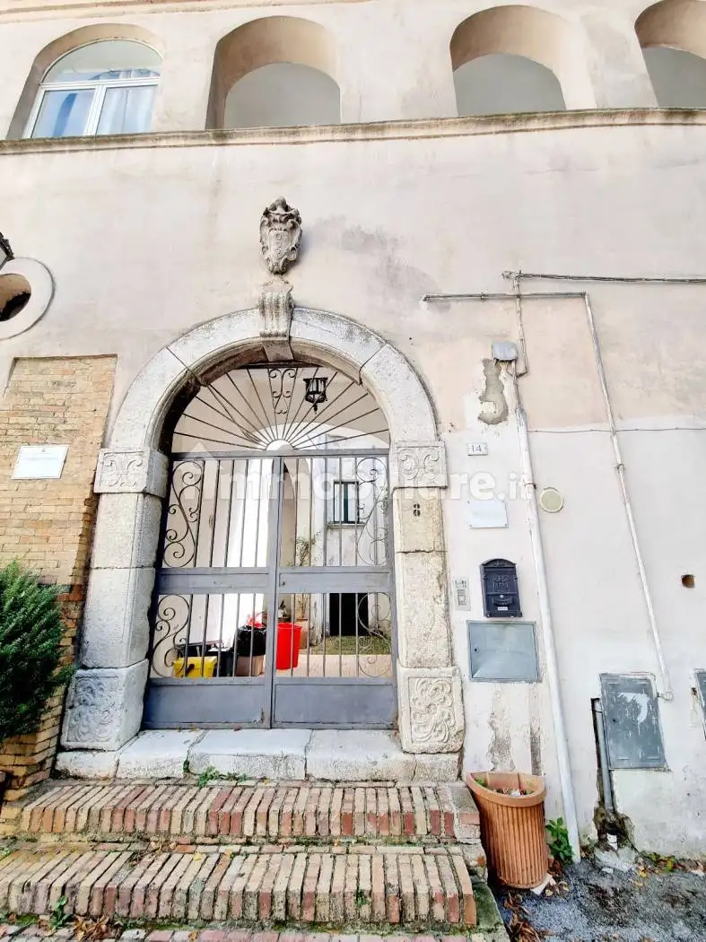 Appartamento in vendita a Prata di Principato Ultra