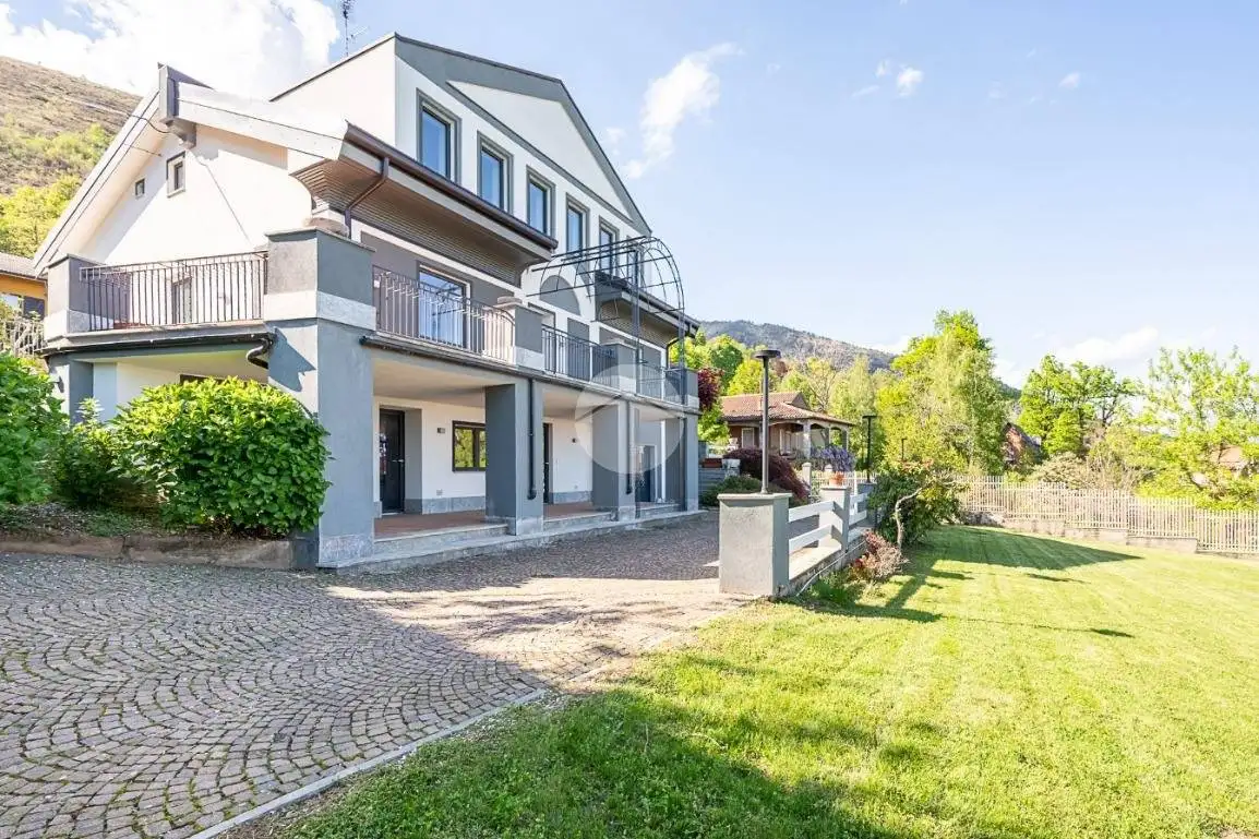 Villa in vendita a Vallo Torinese