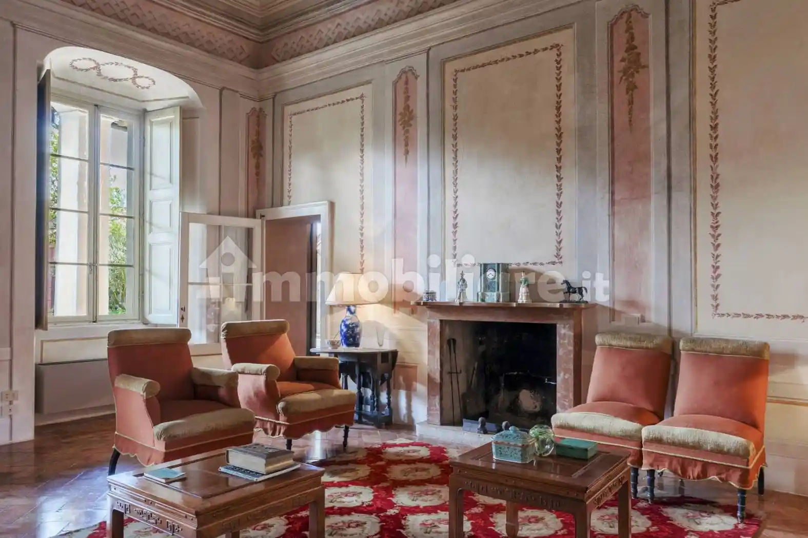 Palazzo - Edificio in vendita a Rovato