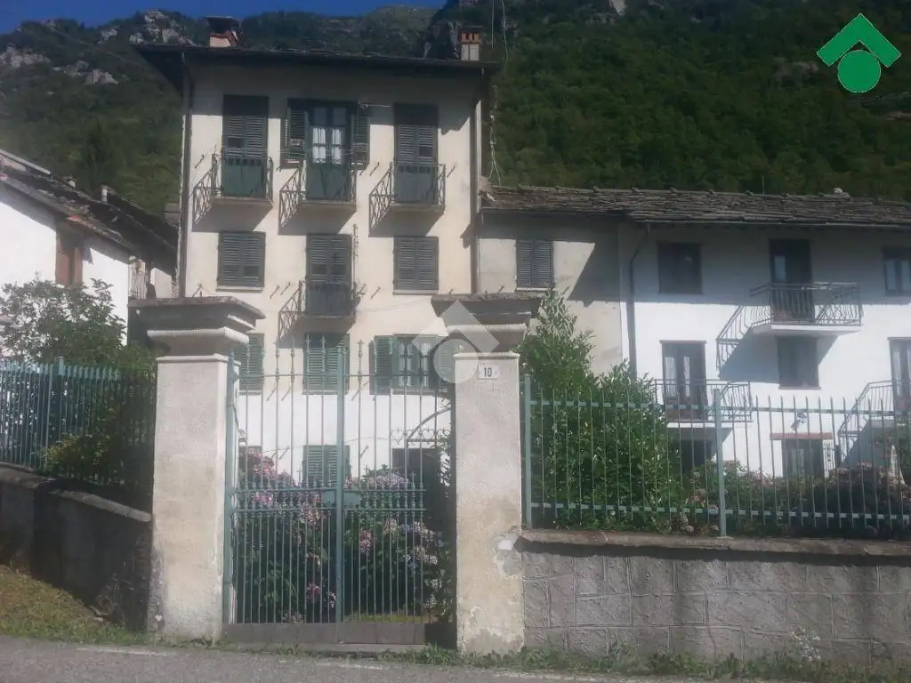 Appartamento in vendita a Chialamberto