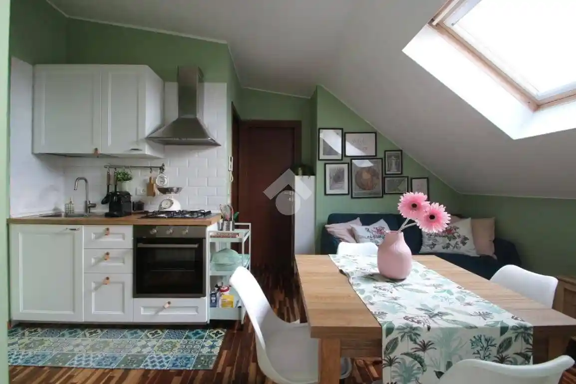 Appartamento in vendita a Garbagnate Milanese