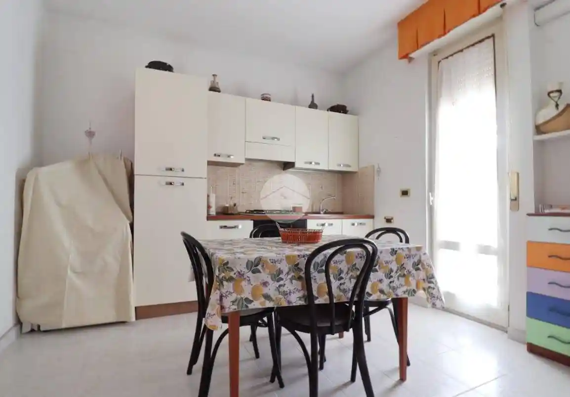 Quadrilocale viale Gran Sasso 8, Centro, Francavilla al Mare - foto 4