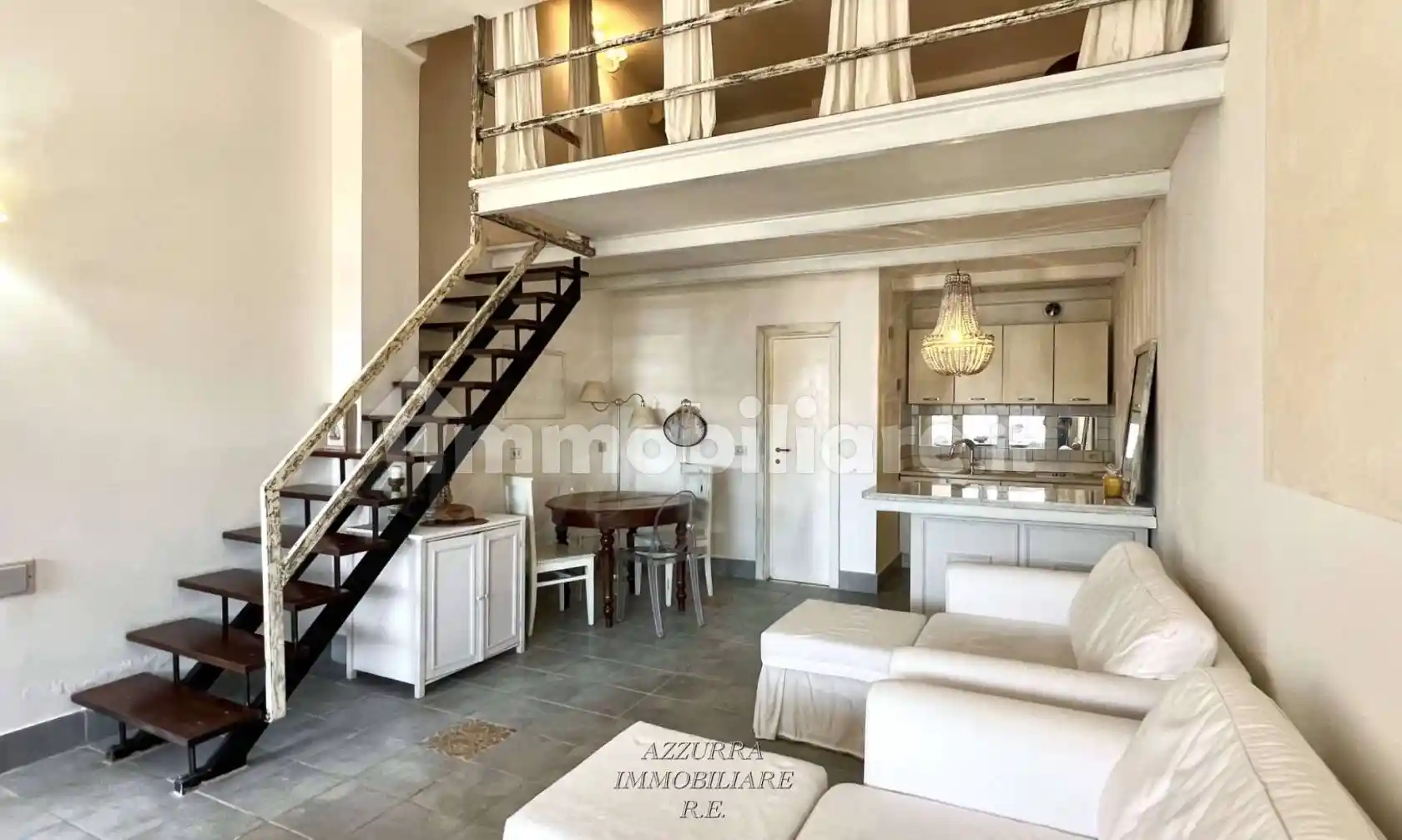 Appartamento in vendita a Varazze