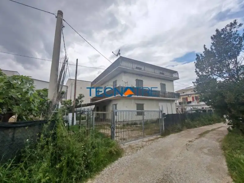 Villa in vendita a Martinsicuro