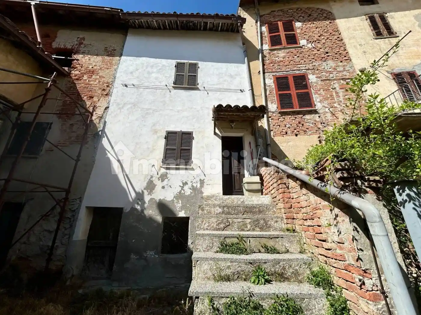 Casa indipendente in vendita a Acqui Terme