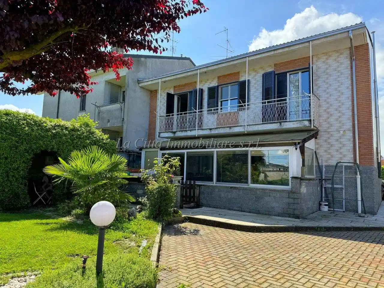 Villa in vendita a Novara