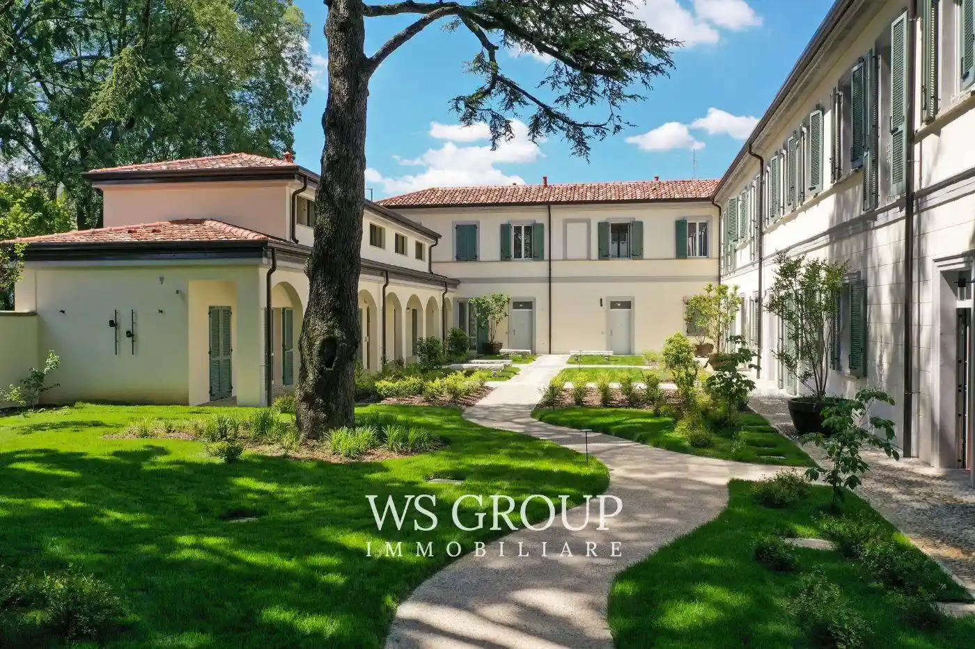 Appartamento in vendita a Monza