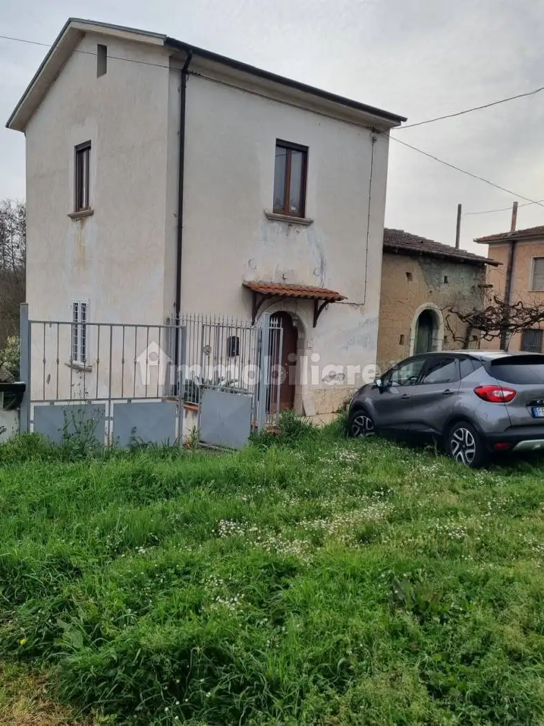 Rustico - Casale in vendita a Mirabella Eclano