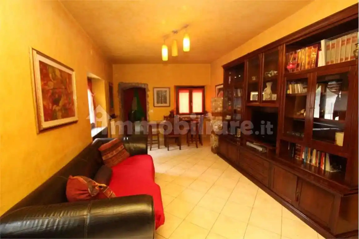 Appartamento buono stato, piano rialzato, Centro, Tito - foto 2