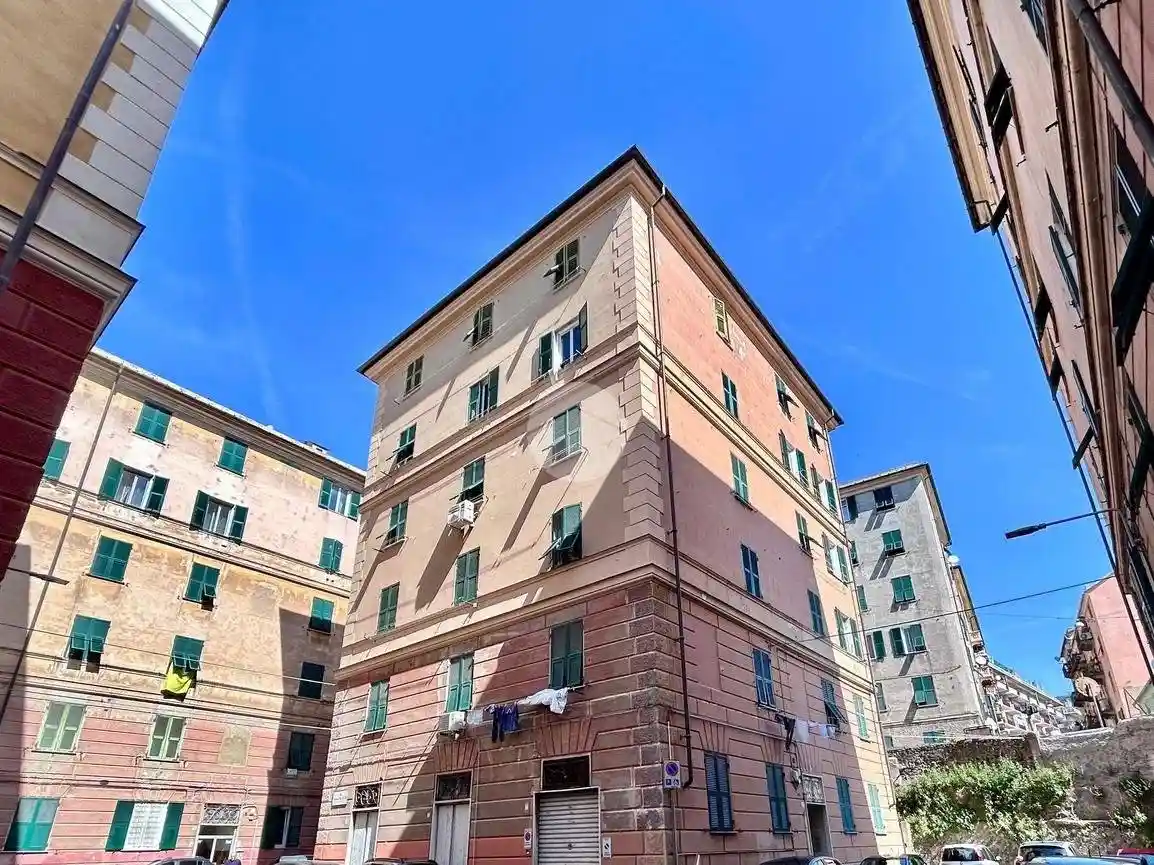 Appartamento in vendita a Genova