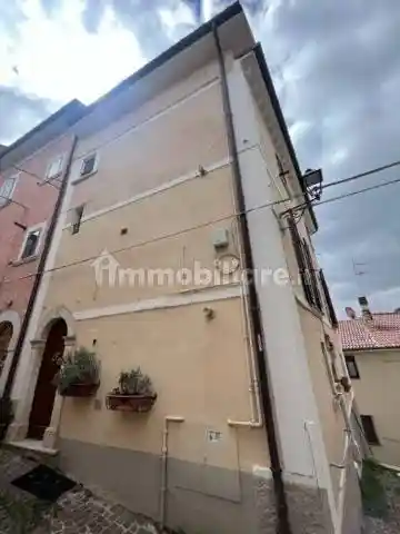 Terratetto unifamiliare largo Scoccia, Centro, Rocca di Mezzo - foto 5