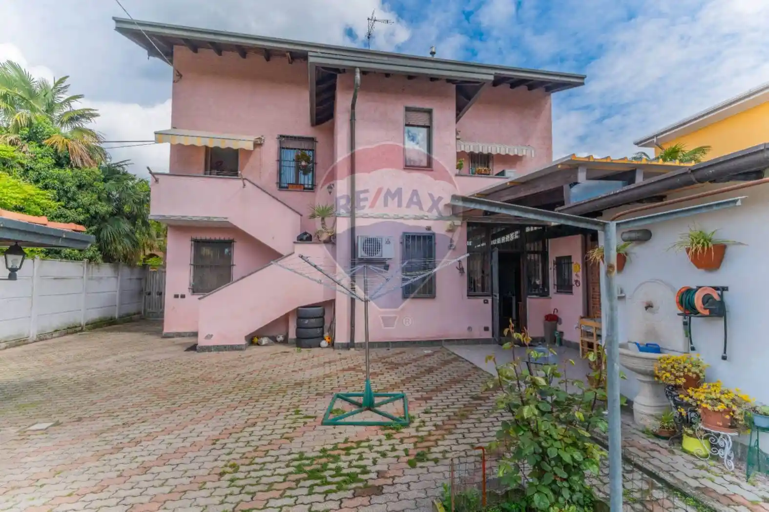 Villa in vendita a Fagnano Olona