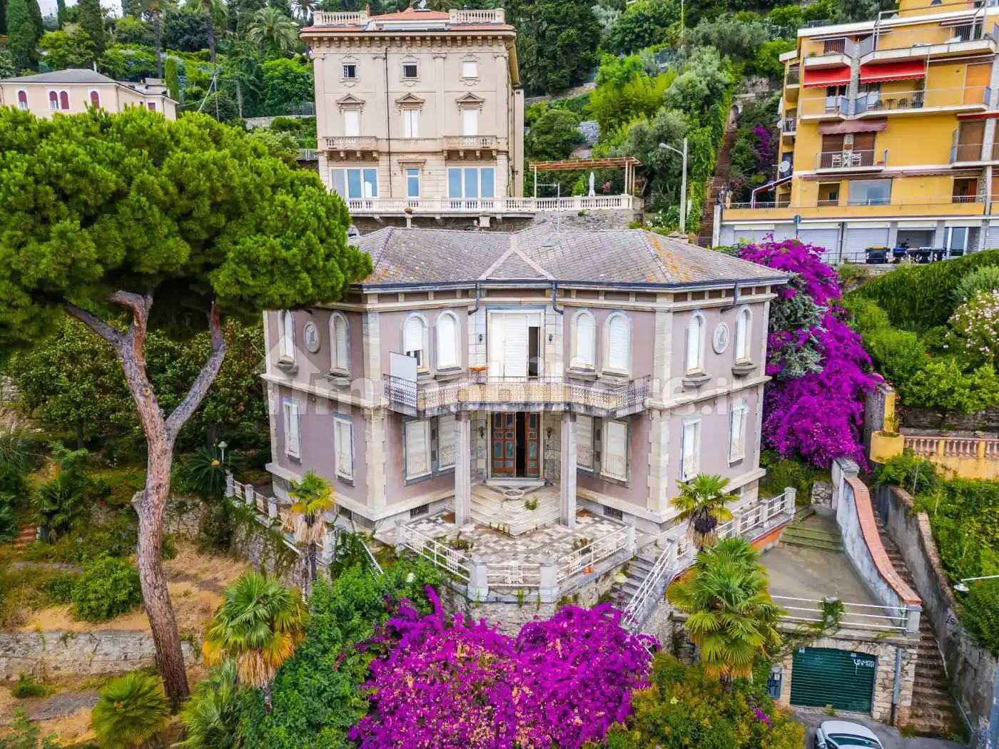 Villa in vendita a Alassio