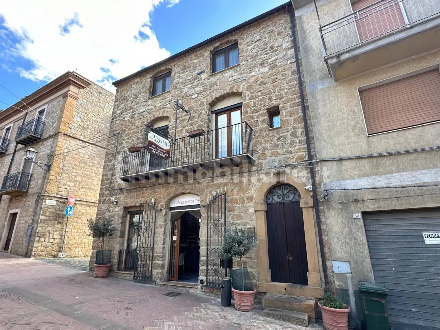Casa indipendente in vendita a Aidone