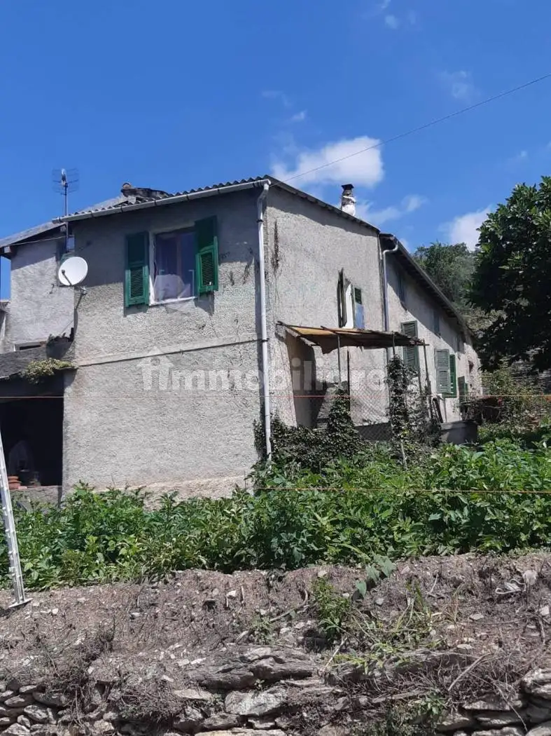 Rustico - Casale in vendita a Pieve di Teco