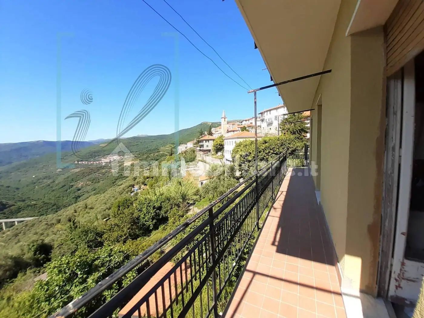 Casa indipendente in vendita a Cesio