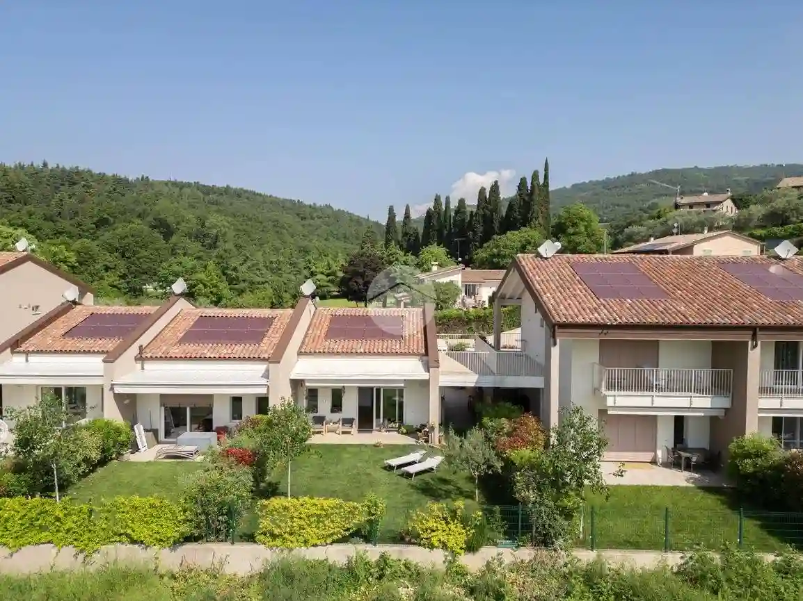 Villetta a schiera - foto 2