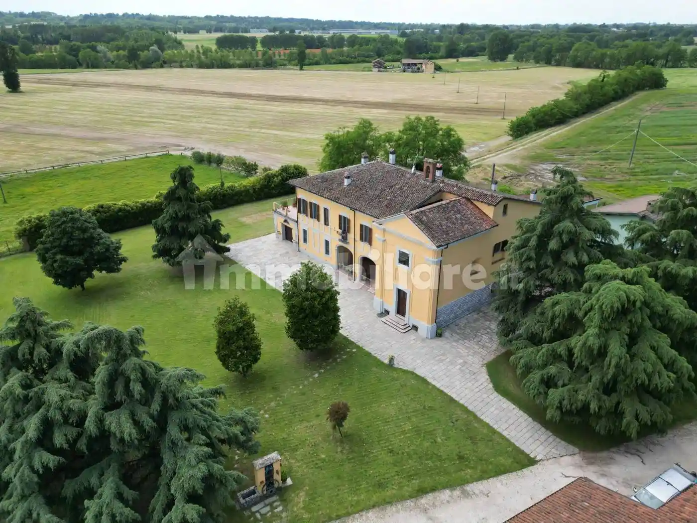 Villa in vendita a San Colombano al Lambro