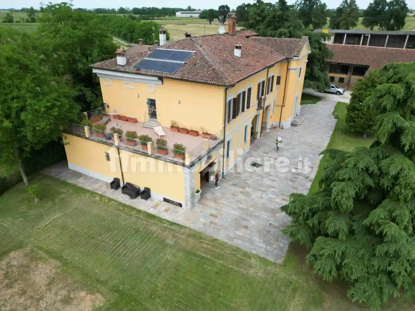 Villa - foto 2