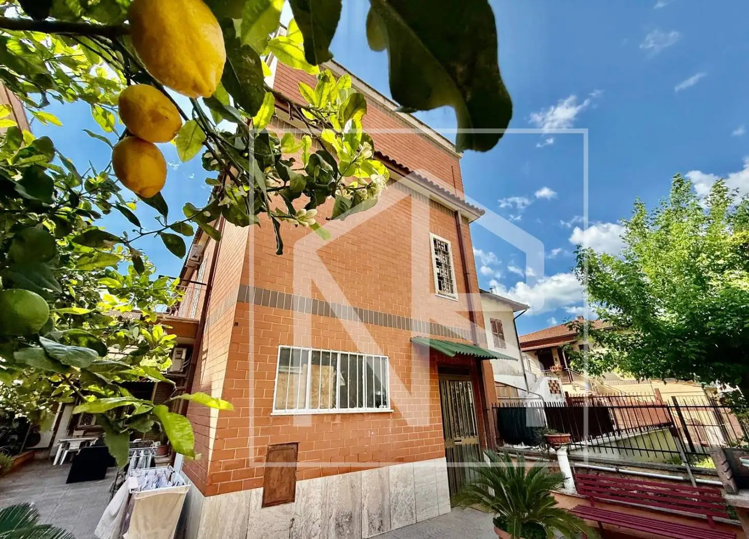 Villa bifamiliare in vendita a Roma