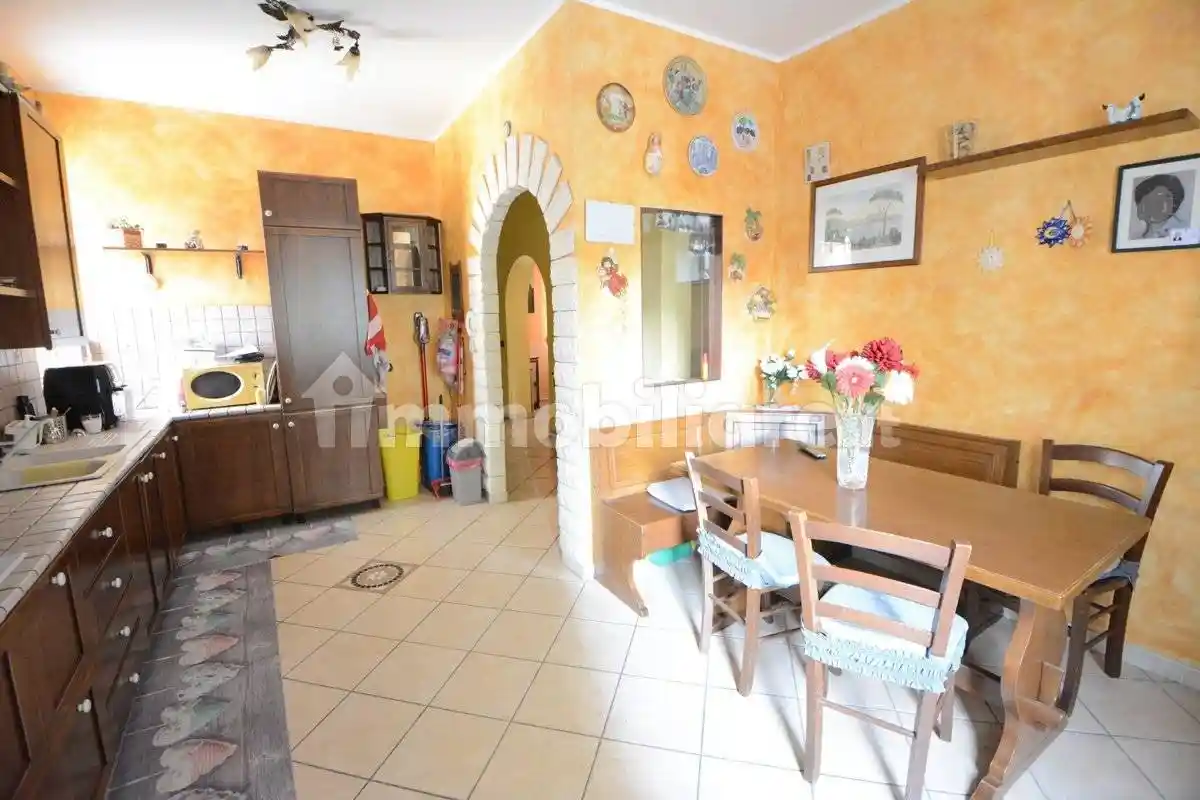 Villa in vendita a Cavenago di Brianza