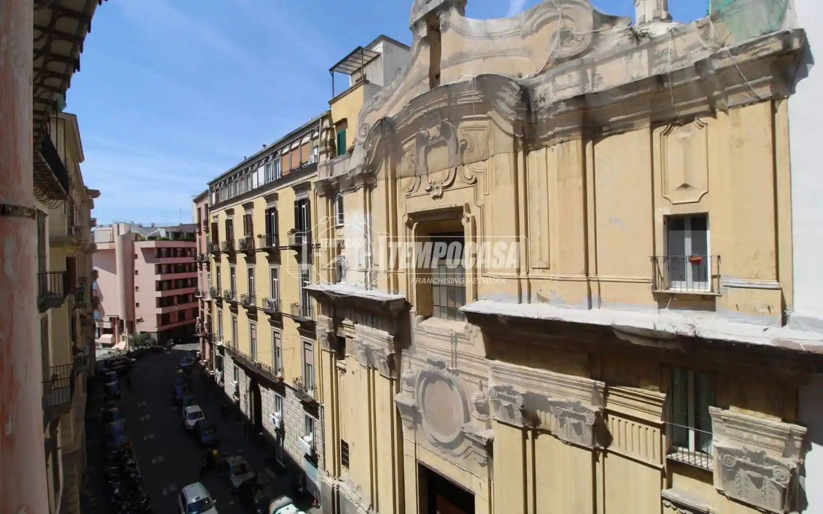 Appartamento in vendita a Napoli