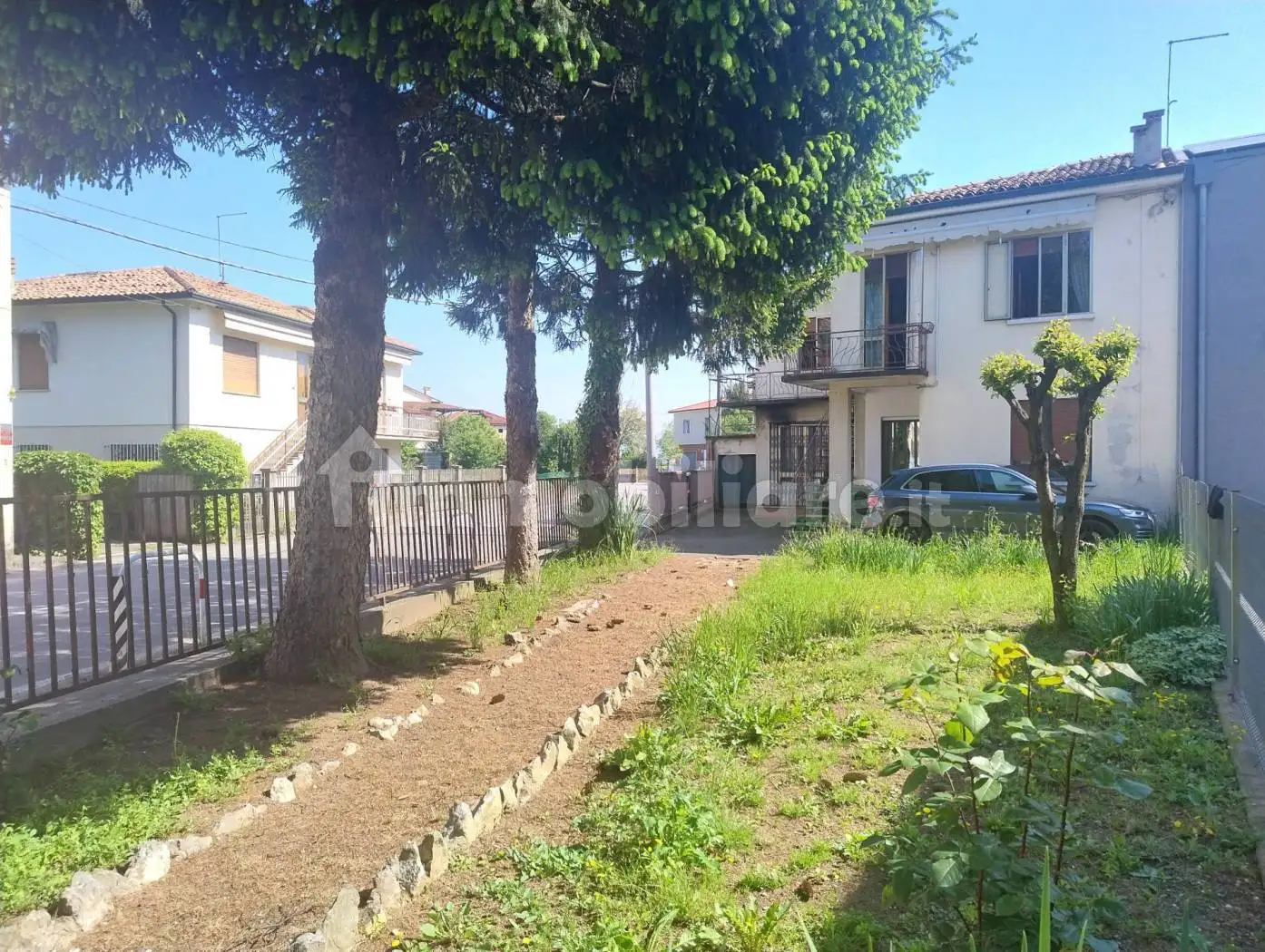 Casa indipendente in vendita a Vicenza
