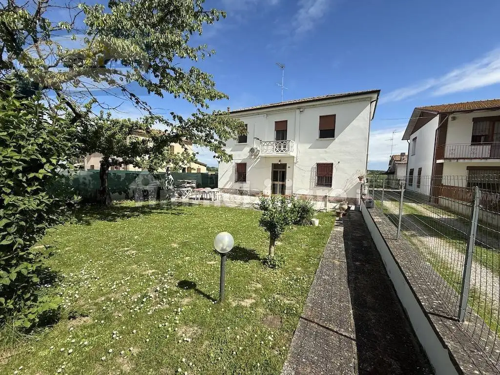 Casa indipendente in vendita a Molinella