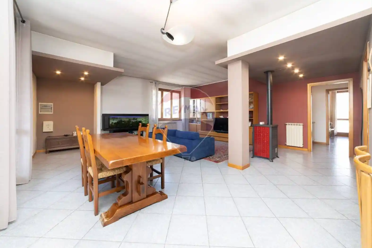 Palazzo - Edificio in vendita a Cassano d'Adda