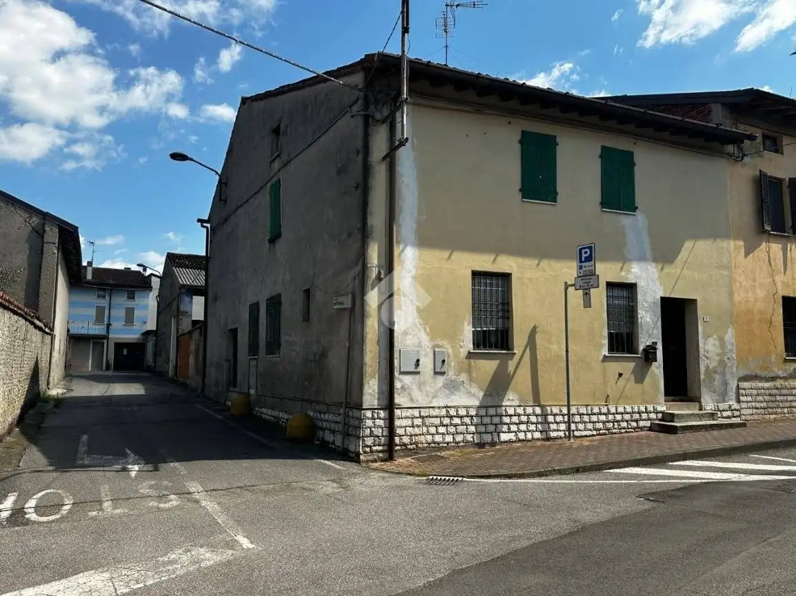 Casa indipendente in vendita a Pavone del Mella