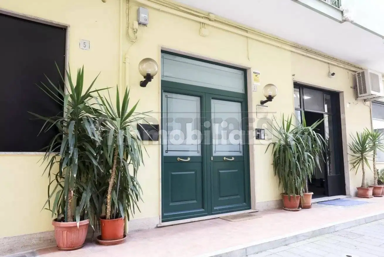 Appartamento in vendita a Salerno