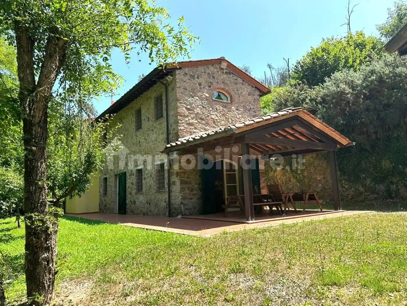 Rustico - Casale in vendita a Camaiore