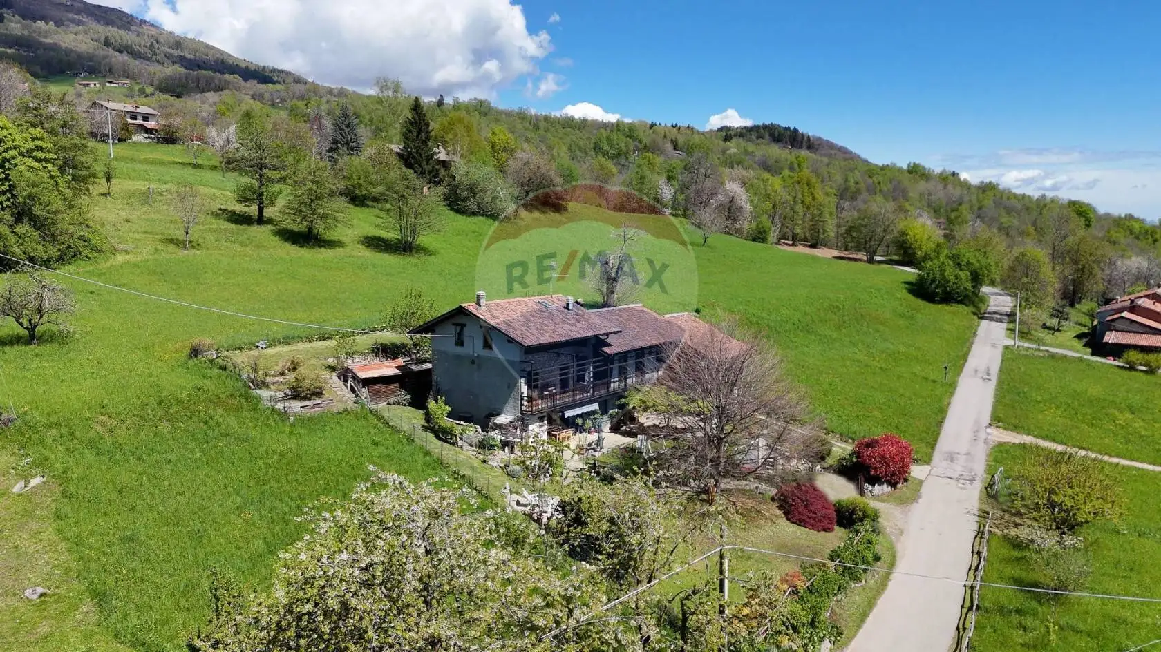 Casa indipendente in vendita a Donato