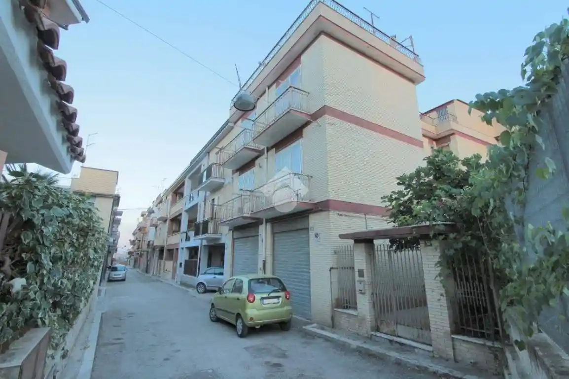 Palazzo - Edificio in vendita a Lucera