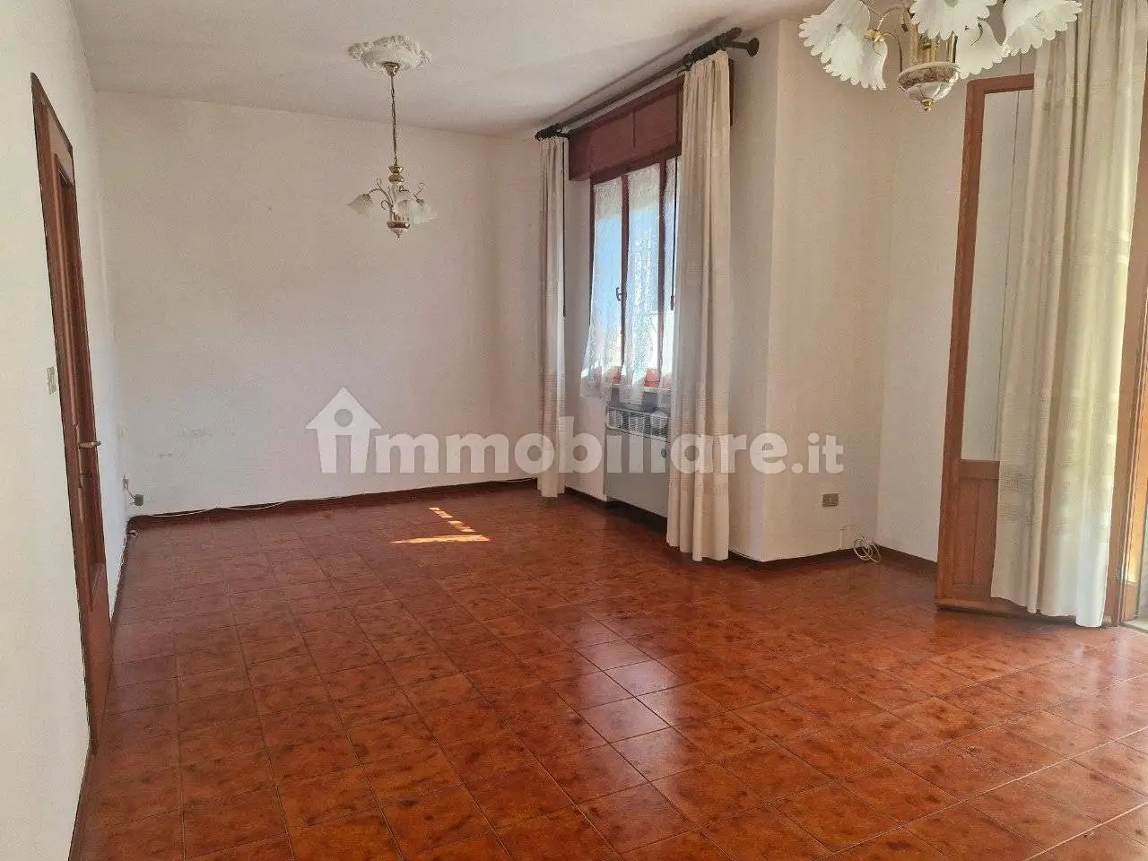 Villa a schiera 5 locali, buono stato, Centro, Masi Torello - foto 5