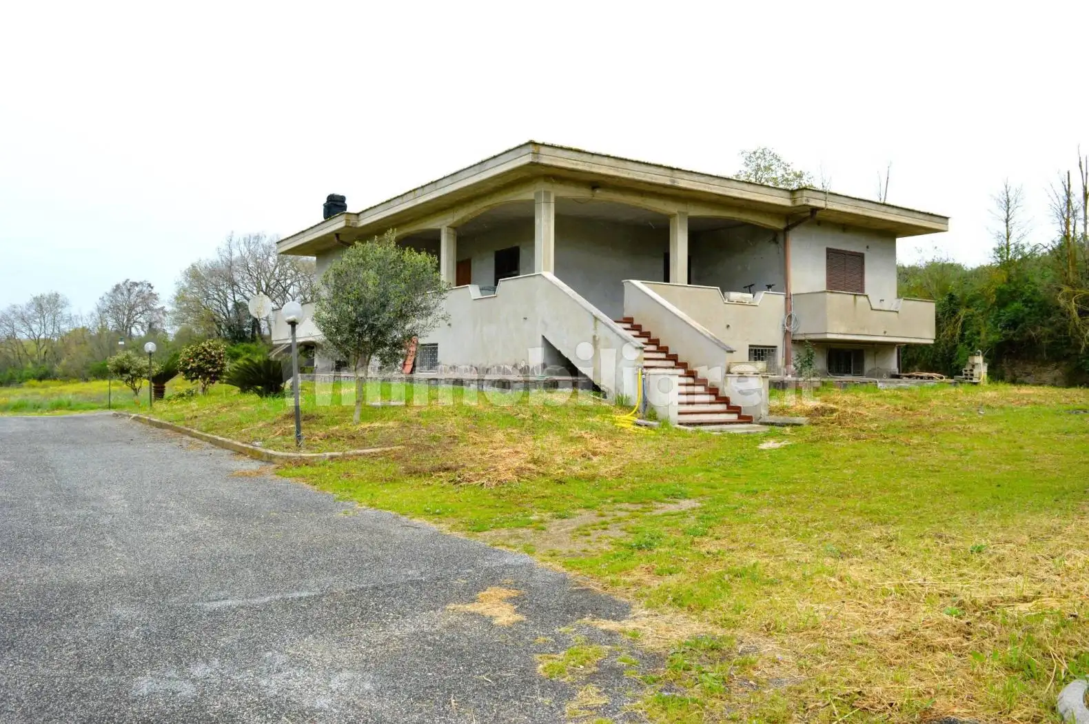 Villa in vendita a Aprilia