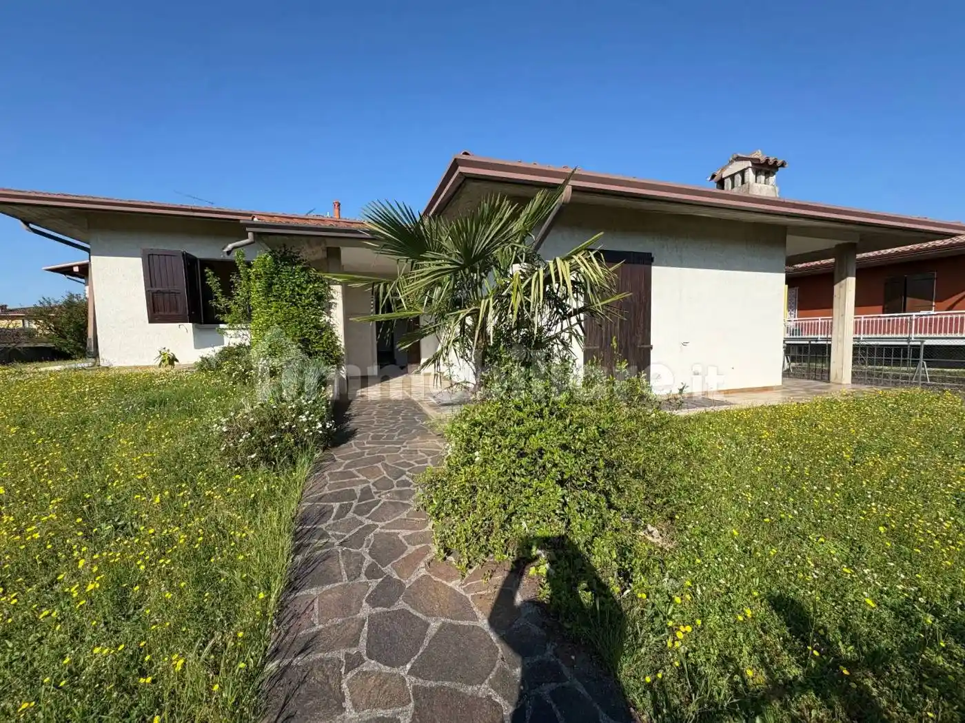 Villa in vendita a Puegnago sul Garda