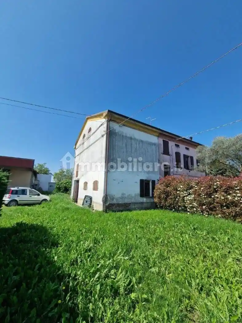 Rustico - Casale in vendita a Concordia sulla Secchia