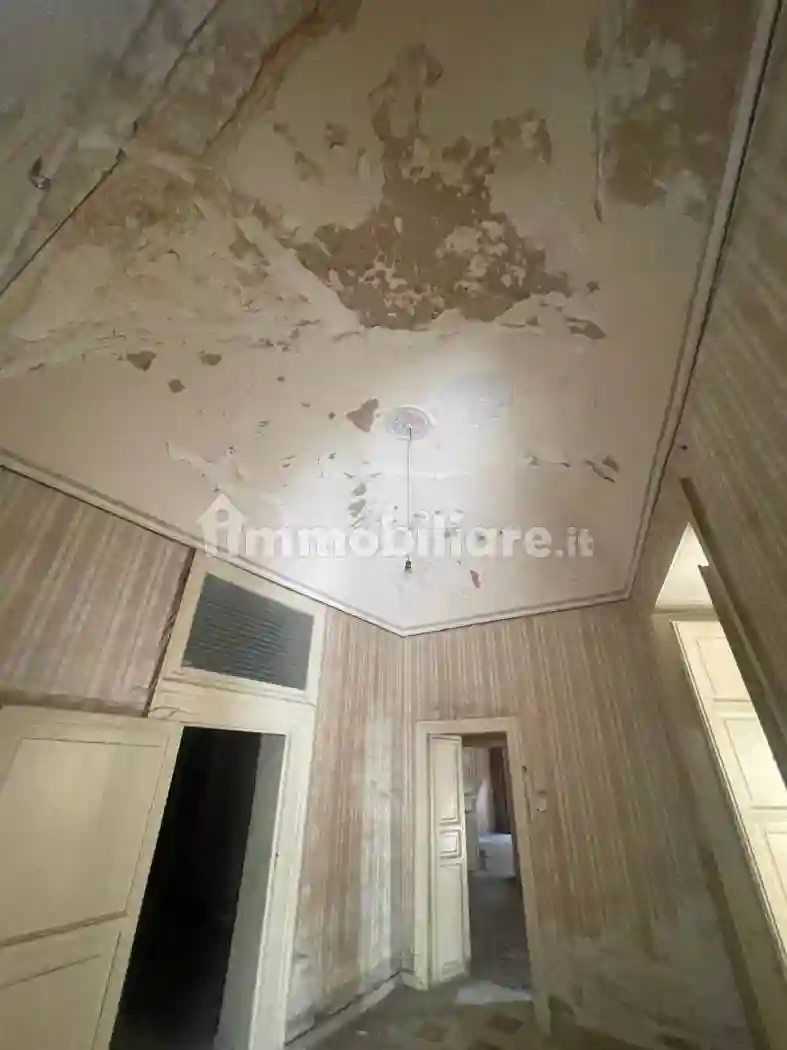 Palazzo - Edificio - foto 3