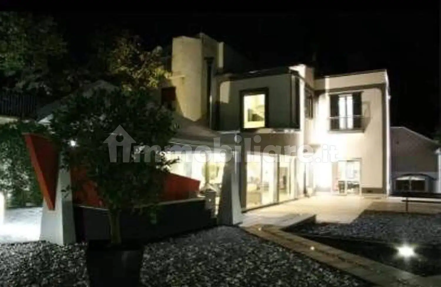 Villa in vendita a Caserta